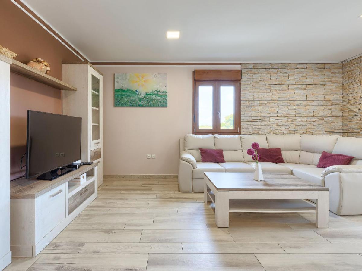 Holiday Home Villa Aniva By Interhome Žminj Buitenkant foto